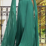 Long Sleeves Pleated Solid Color V-Neck Maxi Dresses